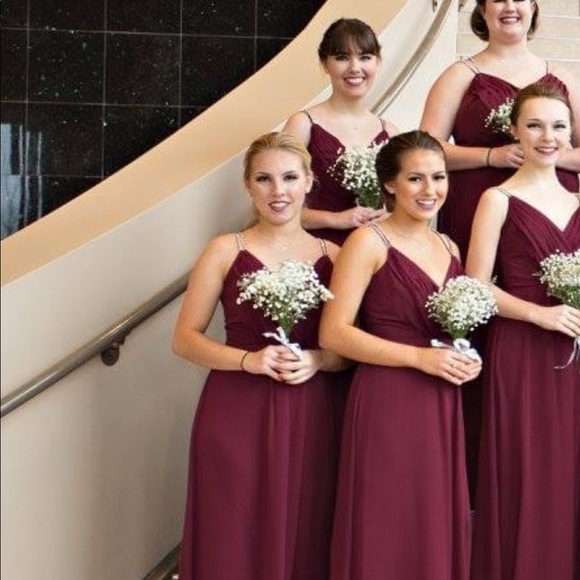 David’s Bridal Plum bridesmaid dress - Picture 4 of 5